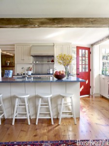 gallery-1439565349-farmhouse-kitchen