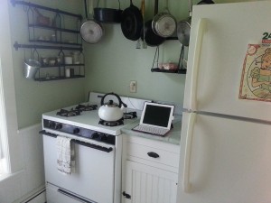 small kitchen counter 